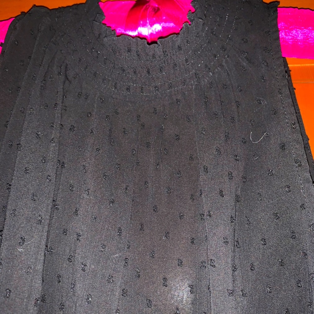 Black detailed tank top